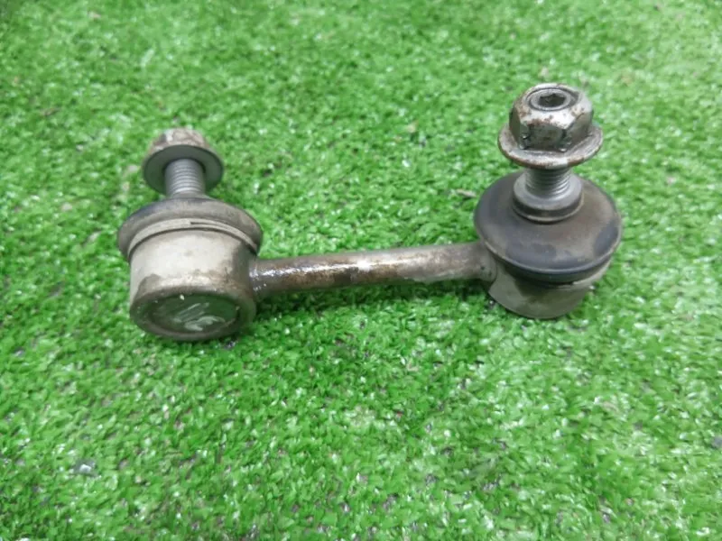 Стойка стабилизатора