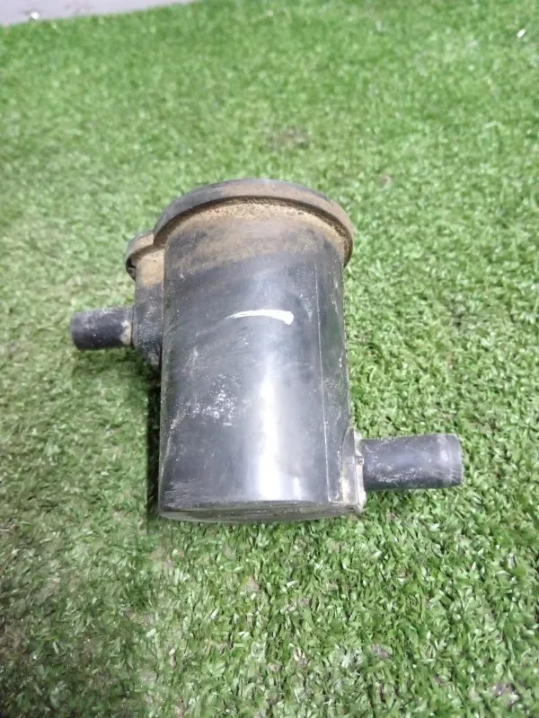 Бачок гидроусилителя руля