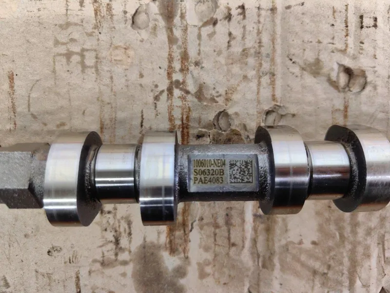 Распредвал впускной