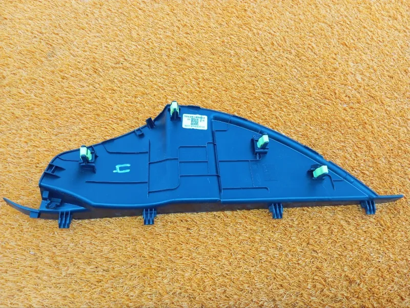 Накладка торпедо