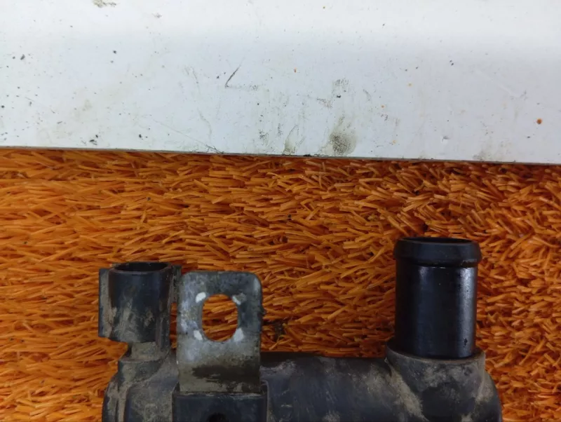 Клапан вентиляции топливного бака