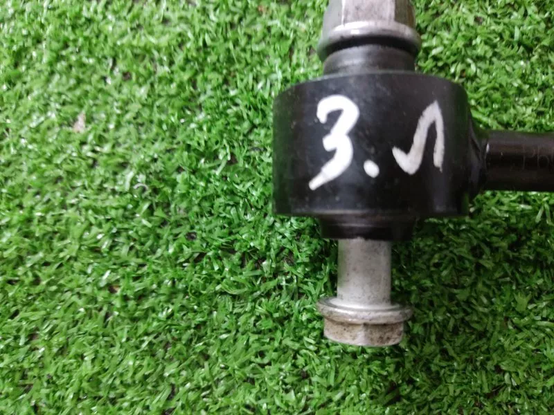 Стойка стабилизатора