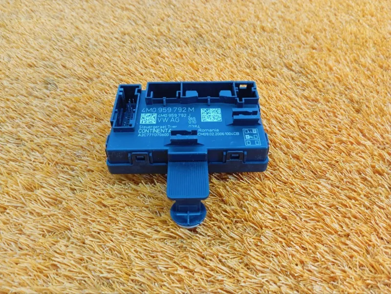 Блок управления двери