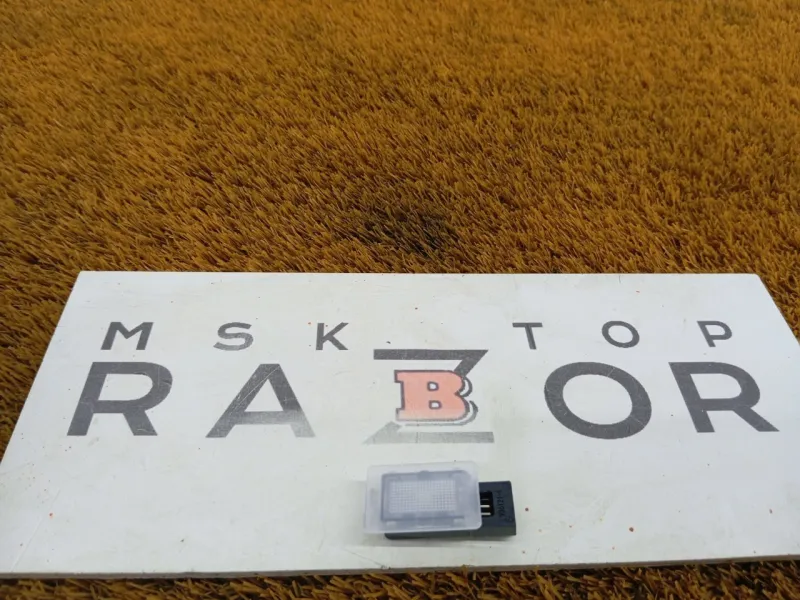 Плафон салона