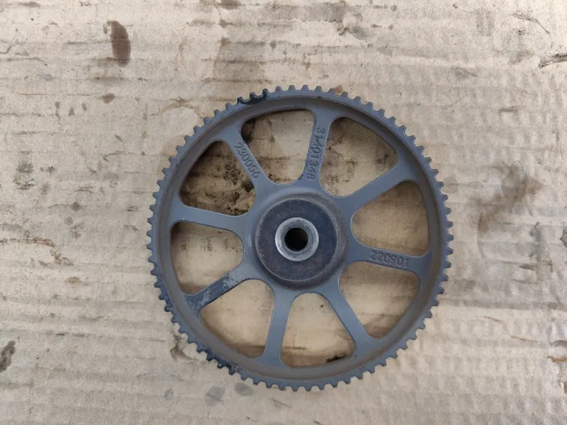 Шестерня распредвала