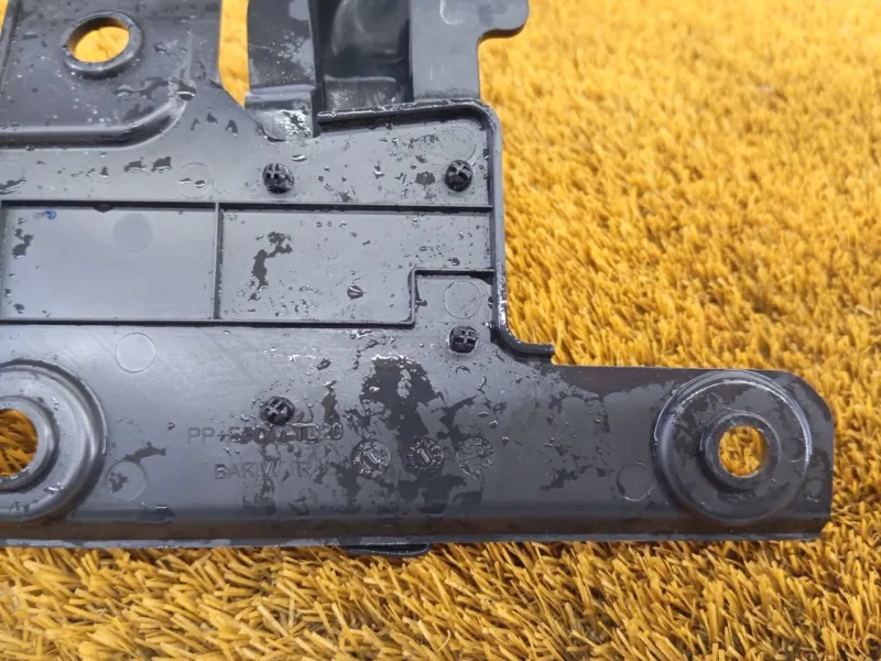 Накладка крыла