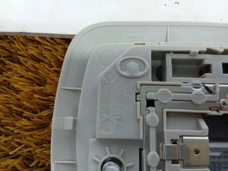 Плафон салона