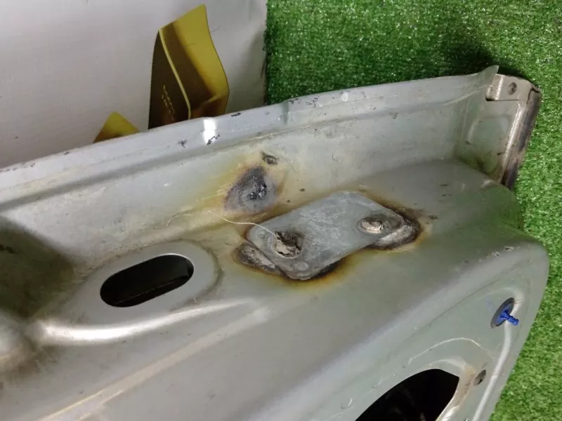 Дверь Audi A3 2005 8P4833051A 8P, задняя левая