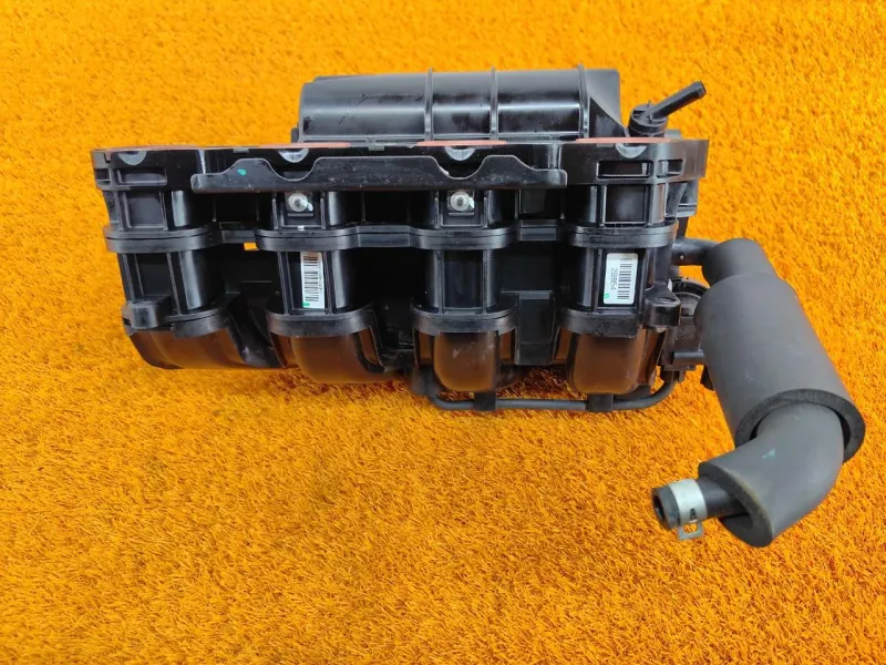 Коллектор впускной