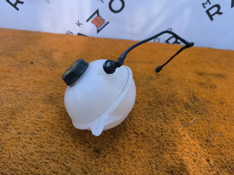 Бачок расширительный