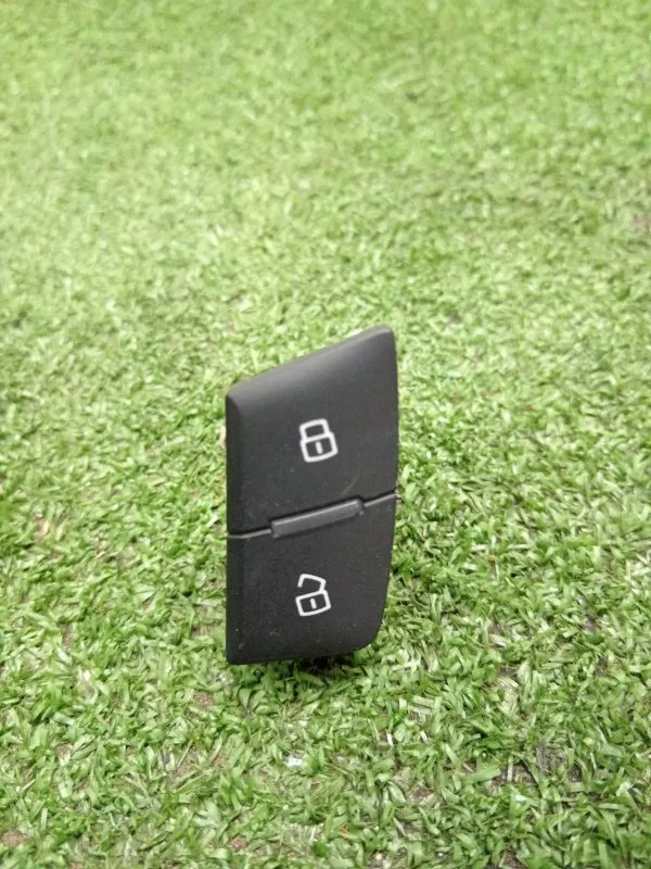 Кнопка центрального замка Audi A6 2011 4G1962107 C7, передняя левая