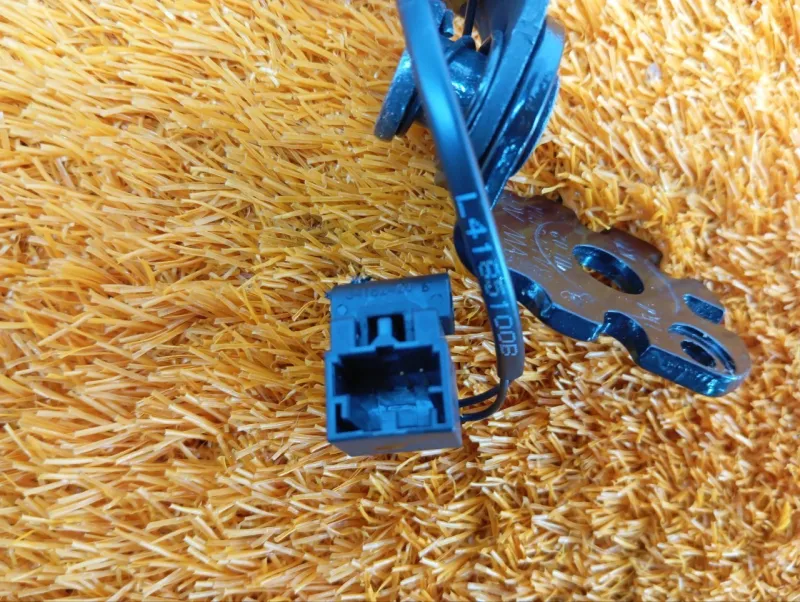 Ответная часть ремня безопасности