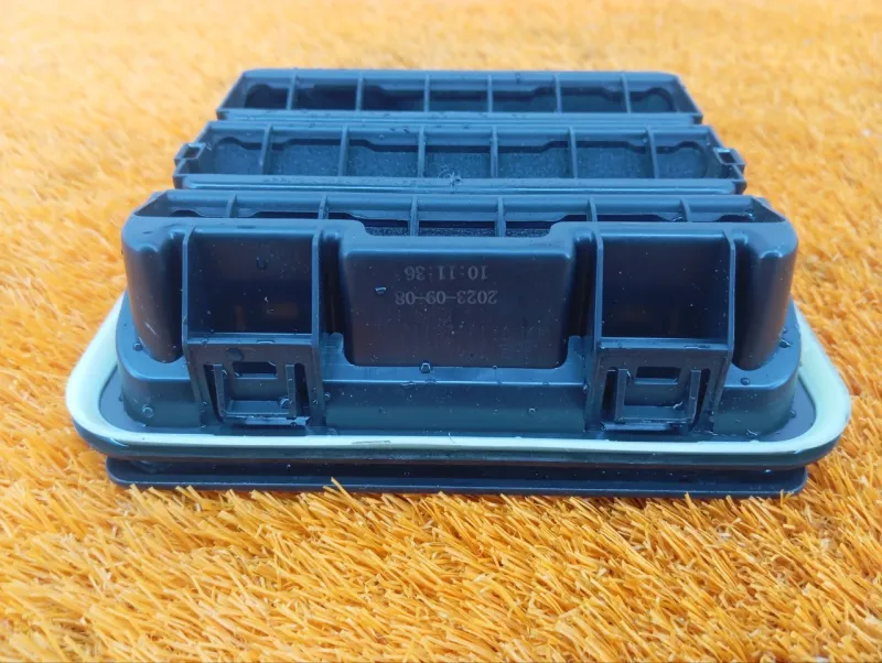 Решетка вентиляционная