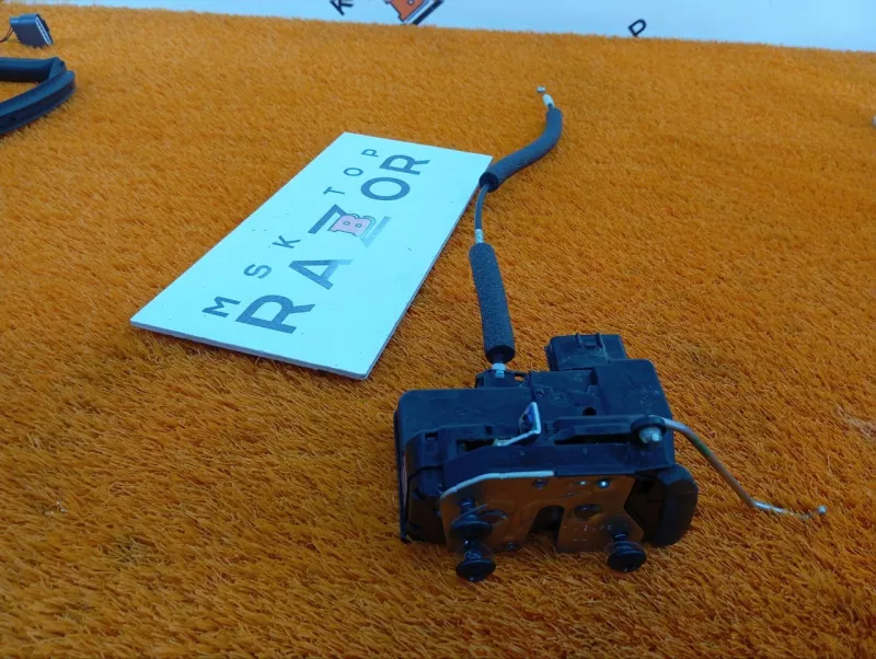 Замок двери