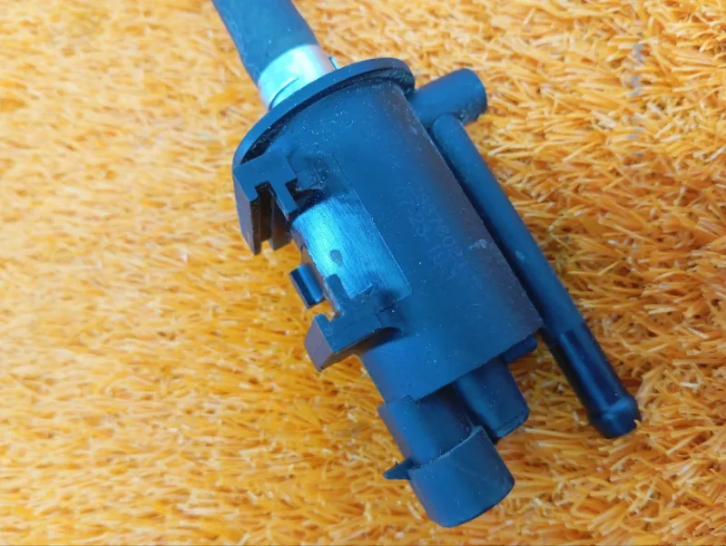 Клапан электромагнитный