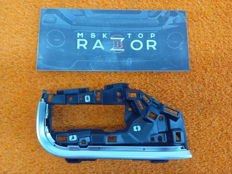 Накладка на торпедо