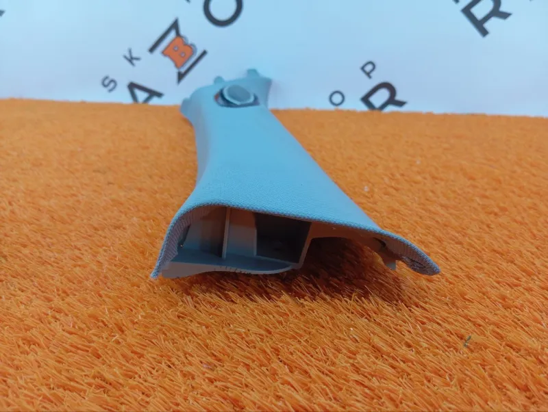 Накладка на стойку кузова