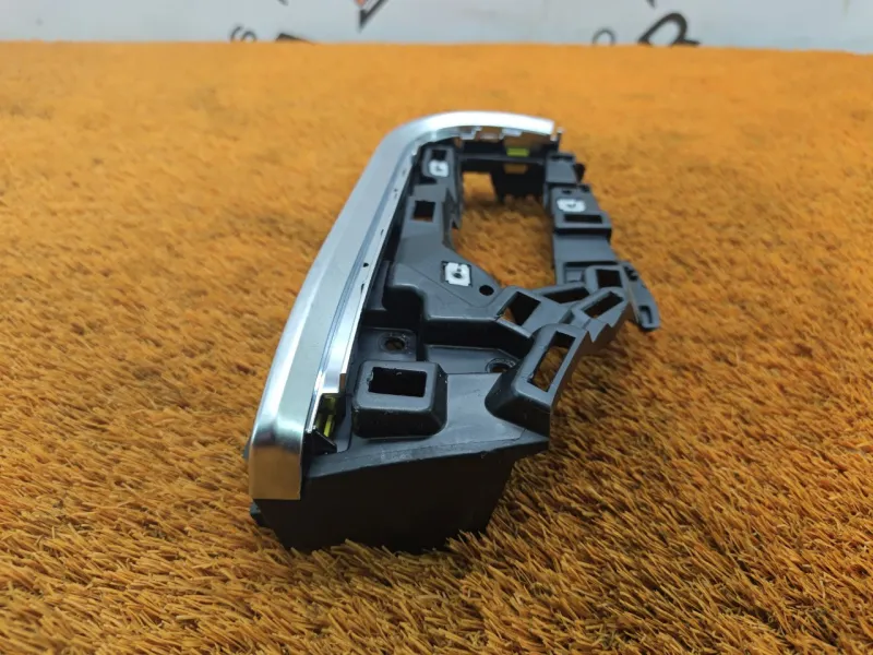 Накладка на торпедо