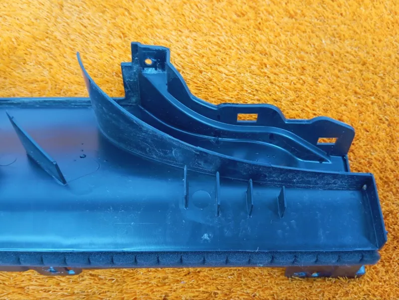 Воздуховод отопителя