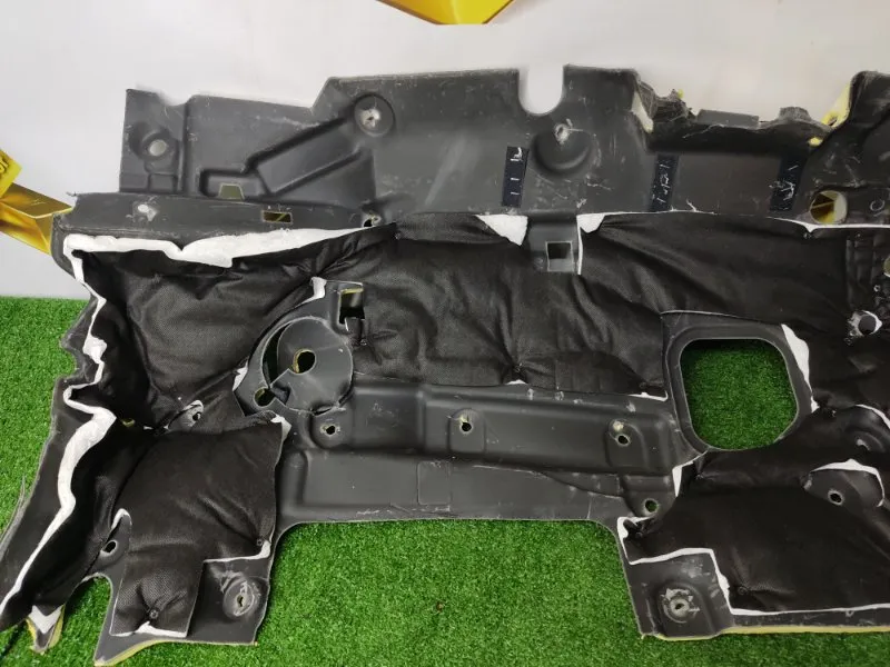 Шумоизоляция моторного отсека