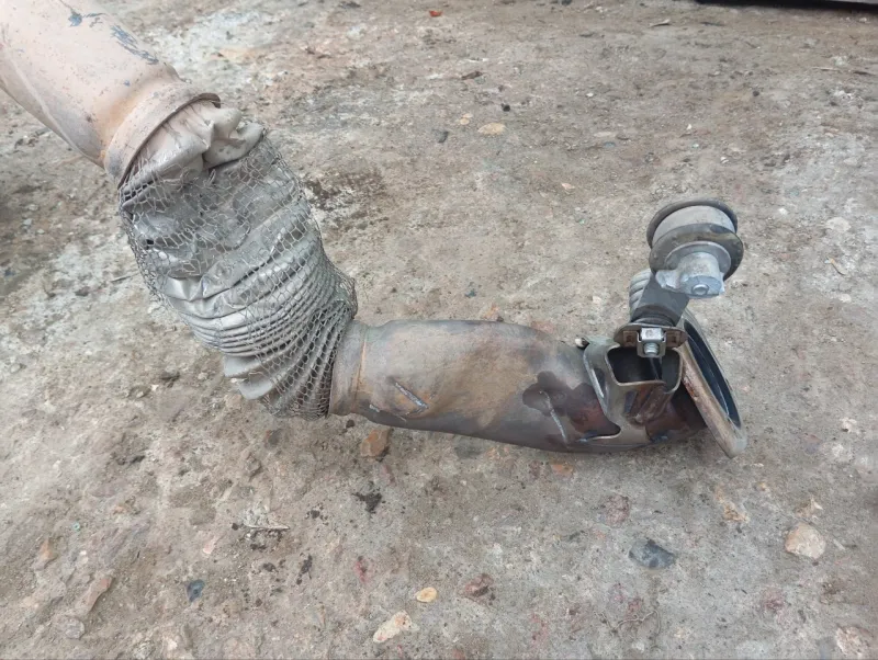 Резонатор глушителя