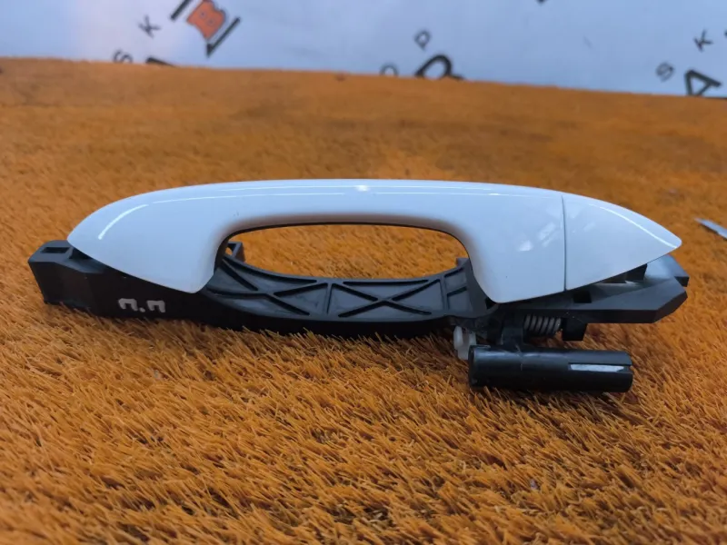 Ручка двери наружняя