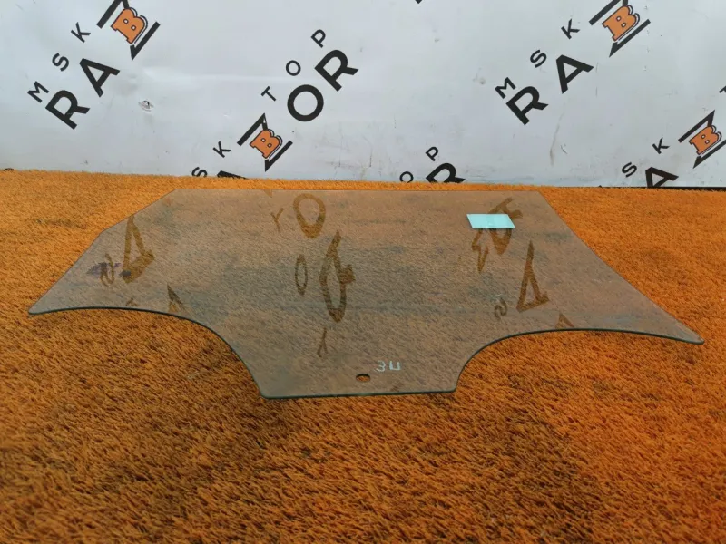 Стекло двери