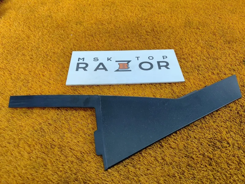 Молдинг двери