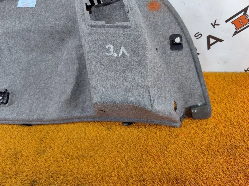 Обшивка багажника