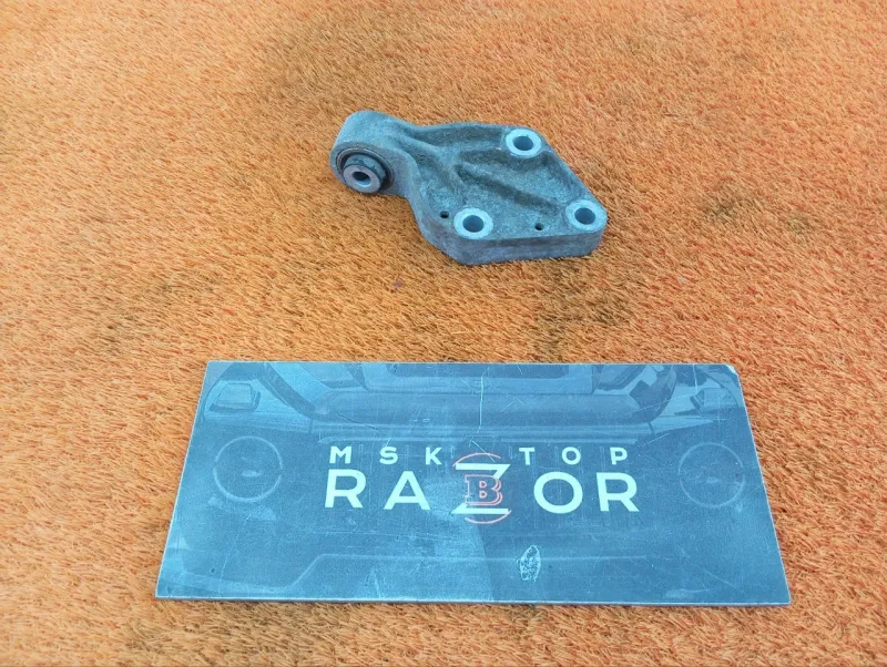 Опора двигателя