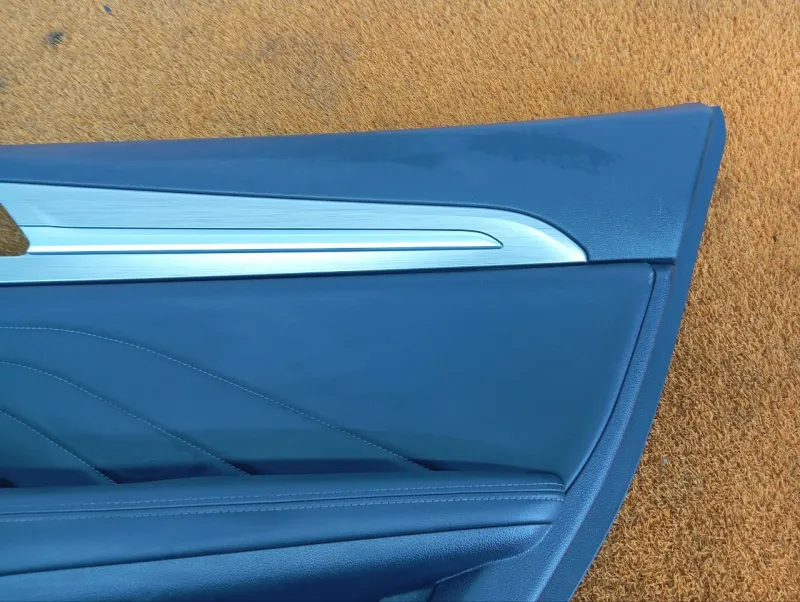 Обшивка двери