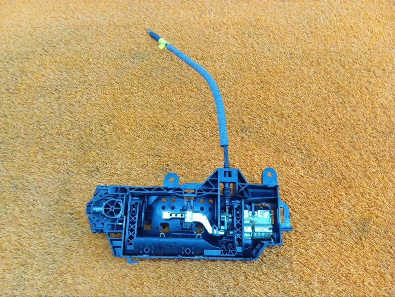 Ручка двери внешняя