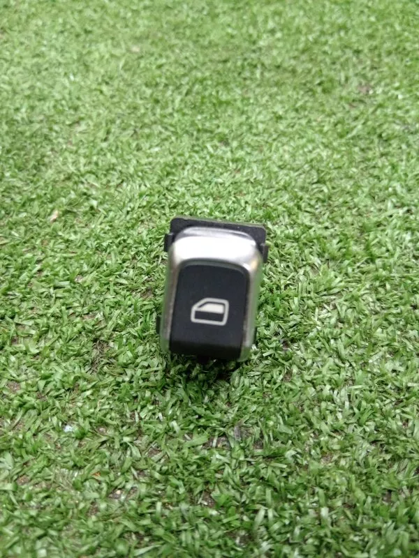 Кнопка стеклоподъемника