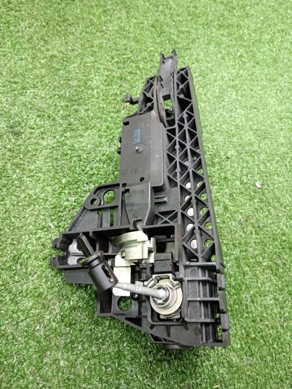 Ручка двери наружняя