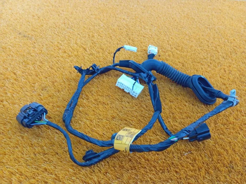 Проводка двери