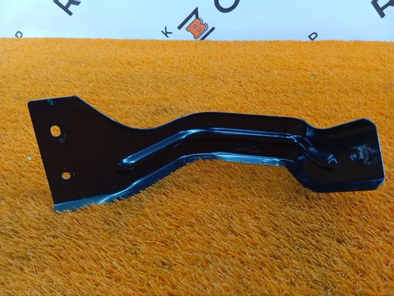 Крепление бампера