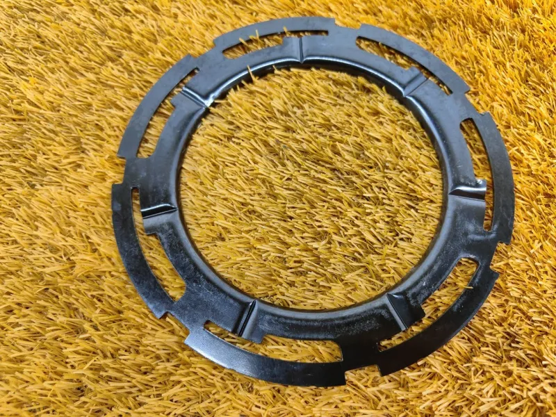 Гайка топливного насоса