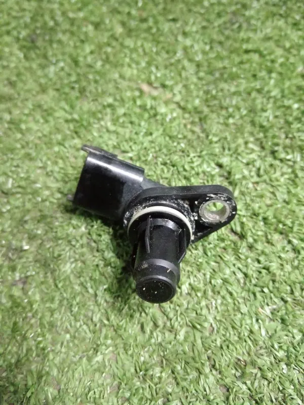 Датчик положения распредвала