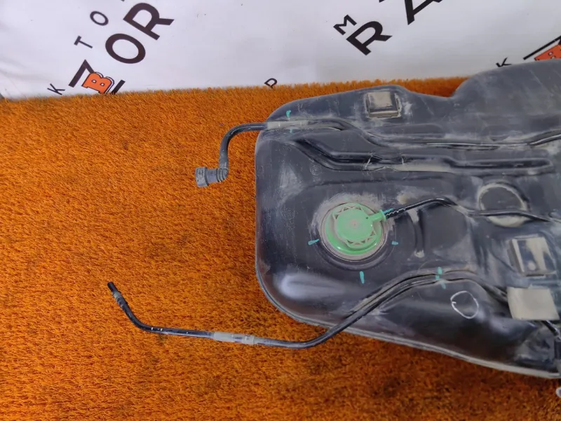 Бак топливный