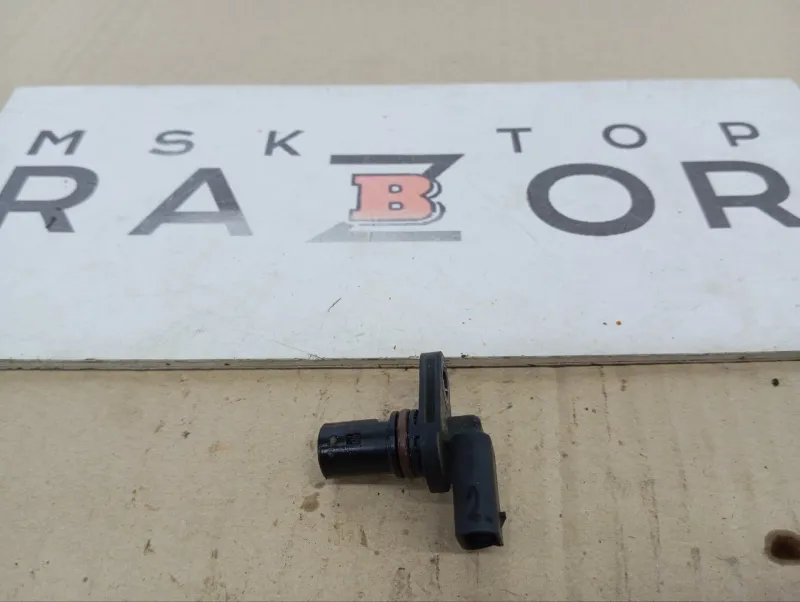 Датчик положения распредвала