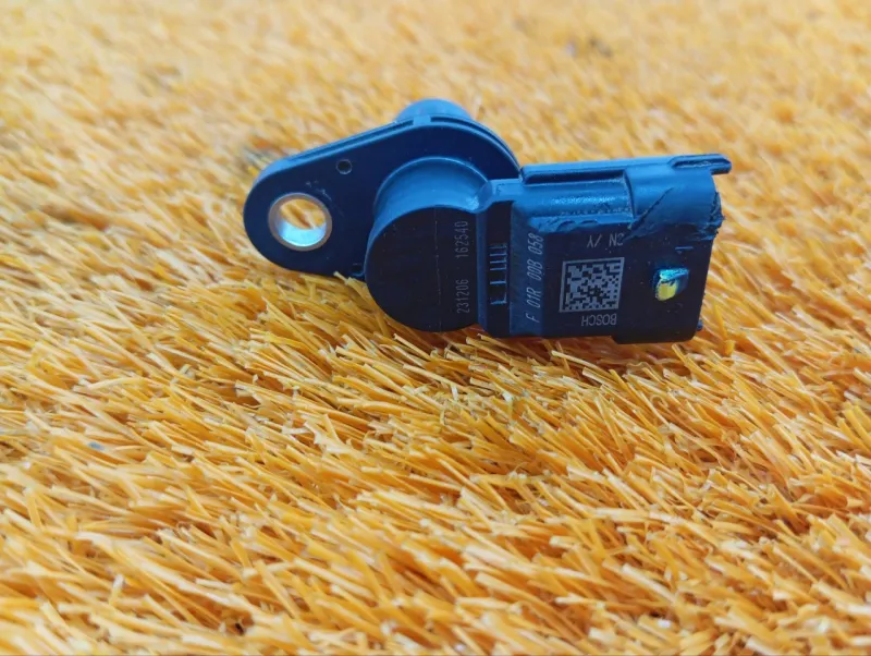 Датчик положения распредвала