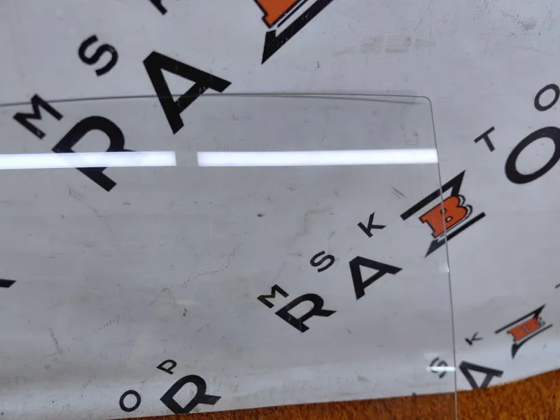 Стекло двери