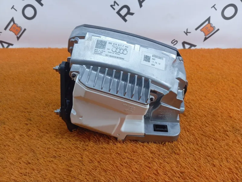 Проекция на лобовое стекло