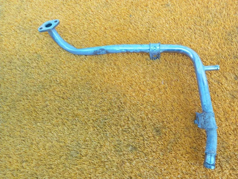 Трубка системы охлаждения