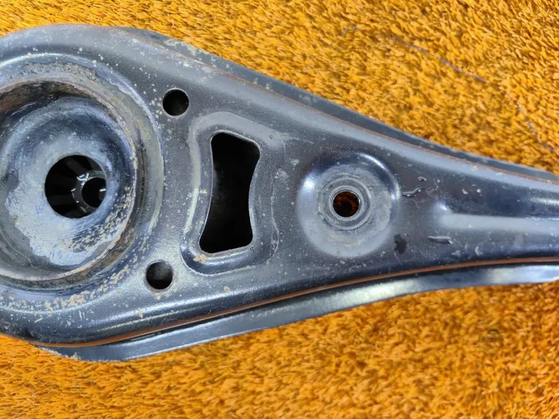 Рычаг подвески