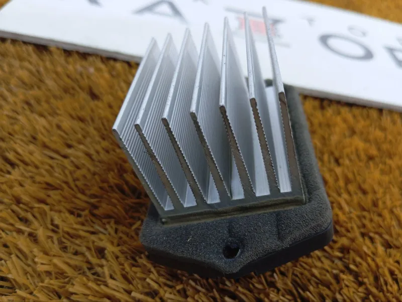 Резистор отопителя