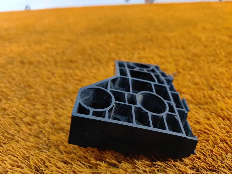 Кронштейн бампера