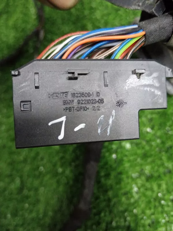 Проводка двери