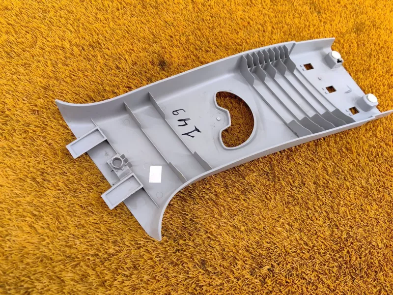 Обшивка стойки