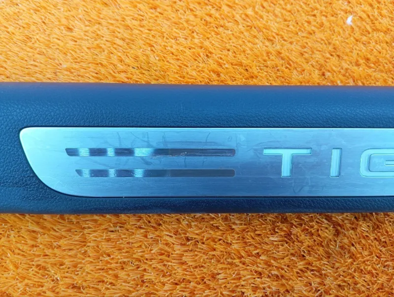 Накладка порога внутренняя